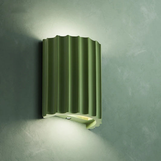 Nordic Modern Resin Wall Lamp